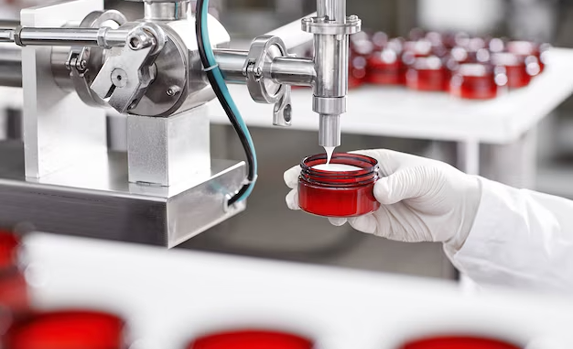 تصنيع مستحضرات تجميل